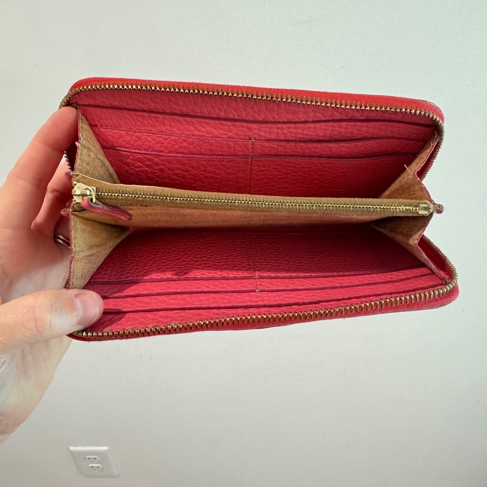 Fendi Selleria Roma Pink Pebbled Leather Zip Around Wallet Horse Logo CA1739947 - Picture 5 of 8